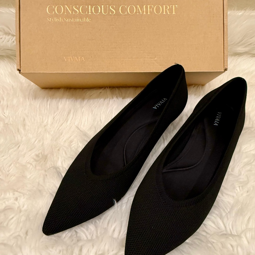 Vivaia Stella Kitten Heels Size 9.5
